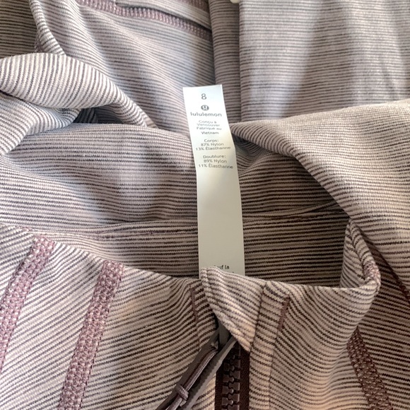 BNWT Lululemon Define Luon Jacket - Picture 6 of 6
